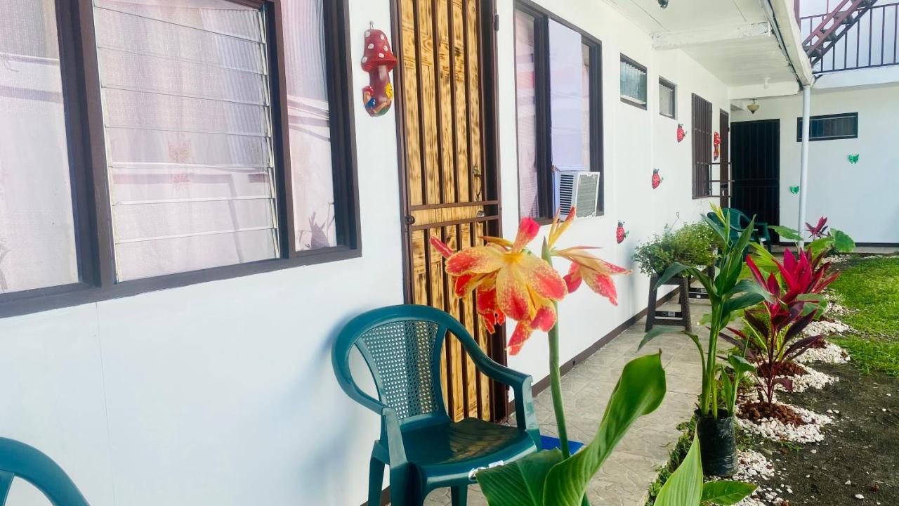 Nomada's Digital Hostel Nationalpark Manuel Antonio