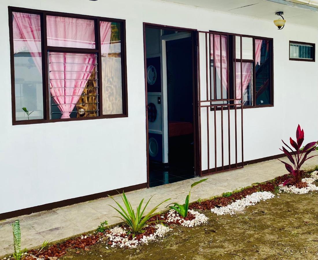 Nomada's Digital Hostal Manuel Antonio